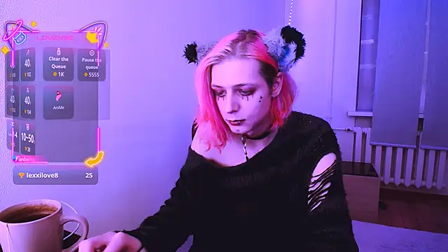 Littlepinkcat online show from 8, 2, 2026