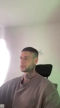  jamesleandros1 online show from 20, 2, 2026