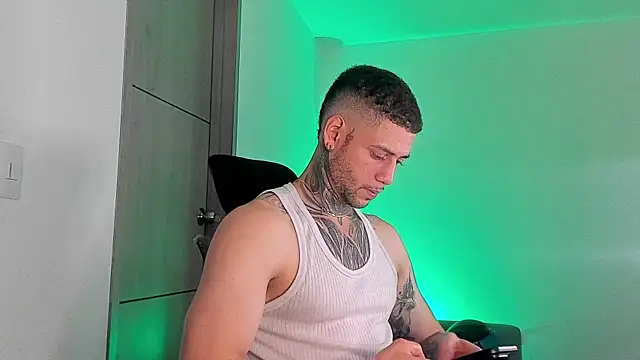  jamesleandros1 online show from 28, 5, 2026