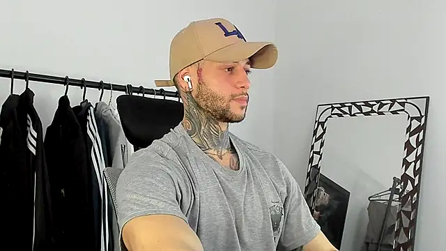  jamesleandros1 online show from 14, 12, 2025