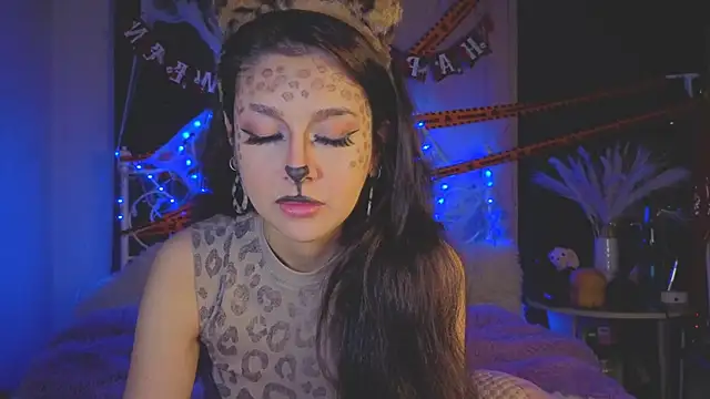 Funny Bunny online show from 2, 11, 2025