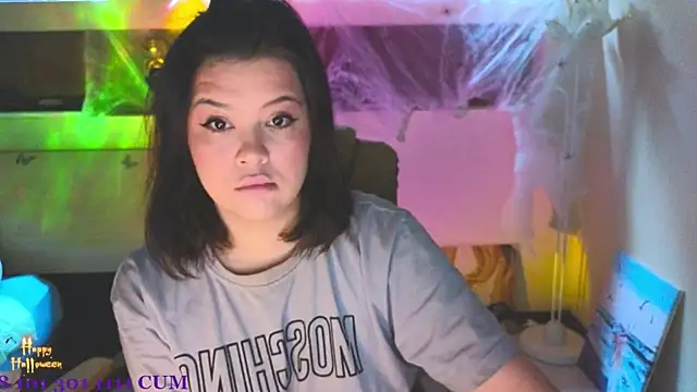 Snapshot of Malika_uAngel chatting on 3, 11, 2025 Malika uAngel online show from 3, 11, 2025