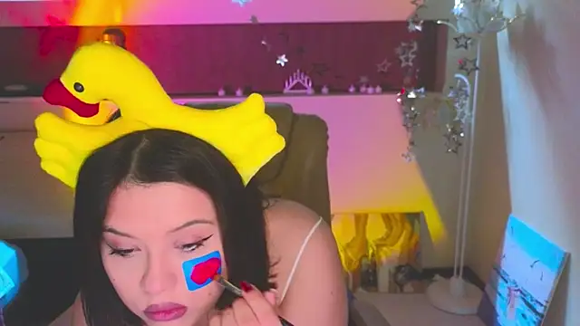 Snapshot of Malika_uAngel chatting on 25, 10, 2025 Malika uAngel online show from 25, 10, 2025