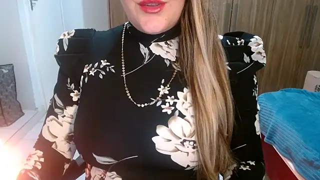 Aliceescobar online show from 26, 5, 2026