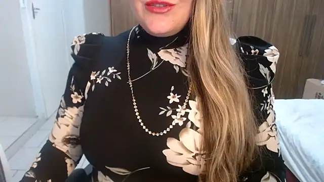 Aliceescobar online show from 25, 5, 2026