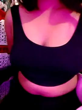 Snapshot of eirlys-pearl chatting on 5, 5, 2026 eirlys-pearl online show from 5, 5, 2026