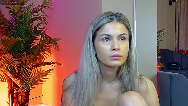 Avril Cyrus online show from 24, 11, 2025