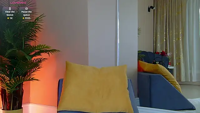 Avril Cyrus online show from 5, 3, 2026