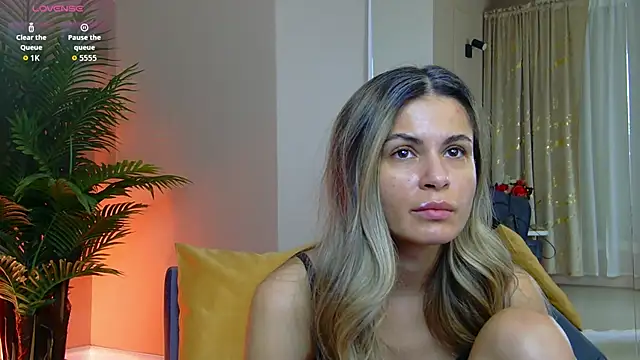 Avril Cyrus online show from 25, 2, 2026