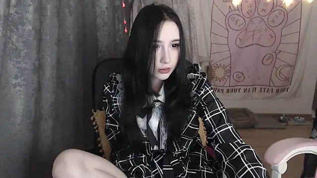 Holy420lolii online show from 21, 1, 2025