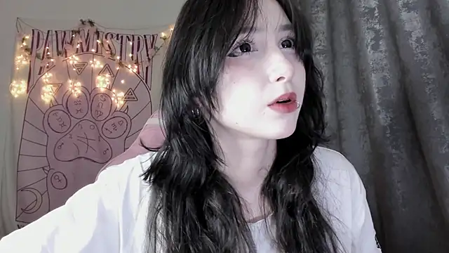 Holy420lolii online show from 22, 9, 2025