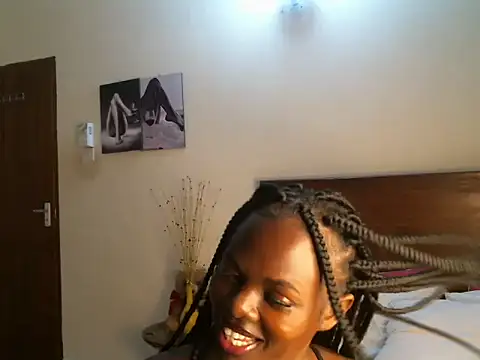 Snapshot of pay_tience chatting on 10, 9, 2025 pay tience online show from 10, 9, 2025