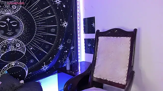 Eva Lee  online show from 21, 10, 2025