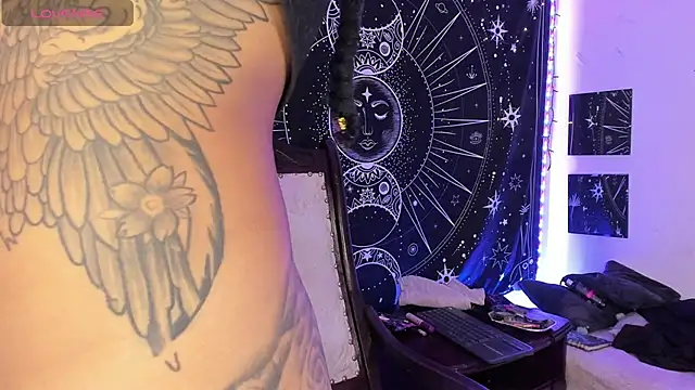 Eva Lee  online show from 9, 10, 2025