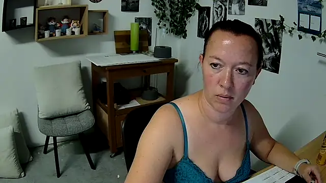 AnyaKreyxh online show from 26, 10, 2025