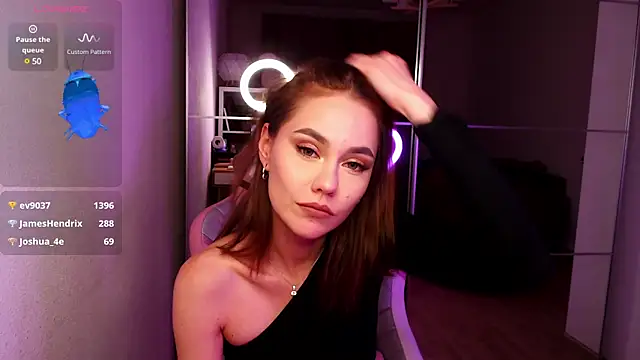 Meow Sophie online show from 21, 12, 2024