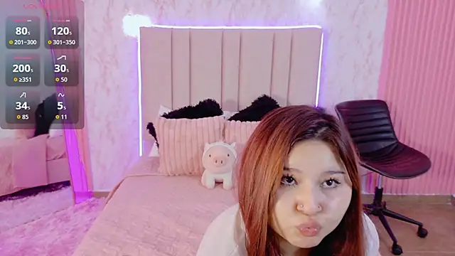 Snapshot of Hanaa_rosse chatting on 15, 10, 2025 Hanaa rosse online show from 15, 10, 2025