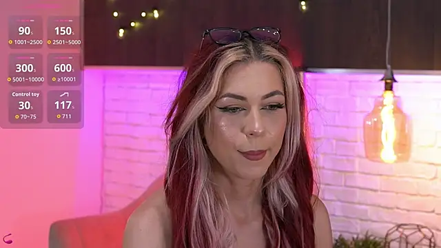 CindeFucknRella online show from 27, 7, 2026
