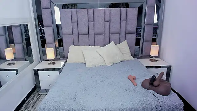 EMMAHILL1 online show from 2, 2, 2026