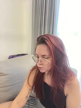 lovebellagrey online show from 24, 3, 2026