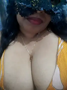 chubby wife online show from 3, 4, 2026