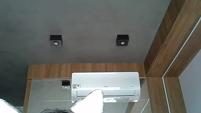 Snapshot of Skinny-Kitten chatting on 15, 10, 2025 Skinny-Kitten online show from 15, 10, 2025