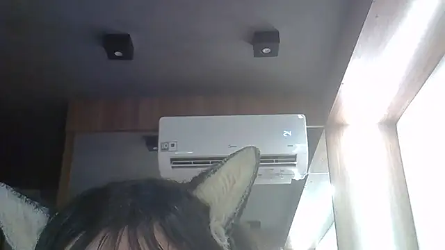 Skinny-Kitten online show from 29, 3, 2026