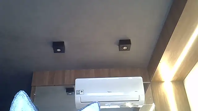 Snapshot of Skinny-Kitten chatting on 11, 11, 2025 Skinny-Kitten online show from 11, 11, 2025