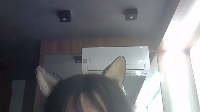 Skinny-Kitten online show from 6, 6, 2026