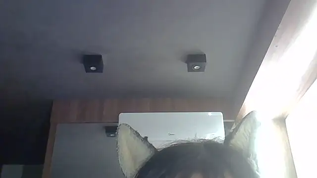 Skinny-Kitten online show from 17, 3, 2026