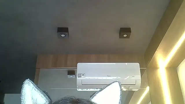 Snapshot of Skinny-Kitten chatting on 13, 10, 2025 Skinny-Kitten online show from 13, 10, 2025