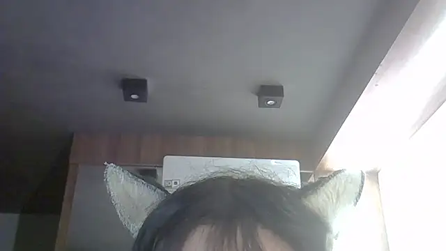 Skinny-Kitten online show from 4, 6, 2026