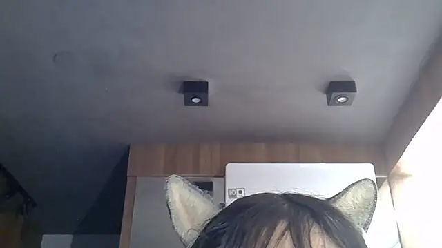 Skinny-Kitten online show from 6, 7, 2026