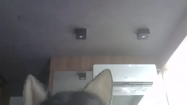 Skinny-Kitten online show from 18, 12, 2025