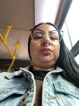 Snapshot of Abril_Luv chatting on 23, 6, 2026 Abril Luv online show from 23, 6, 2026