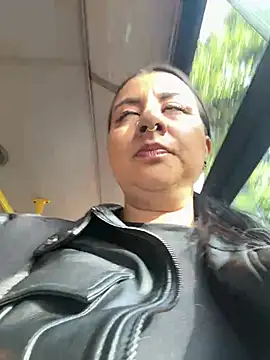 Snapshot of Abril_Luv chatting on 12, 5, 2026 Abril Luv online show from 12, 5, 2026