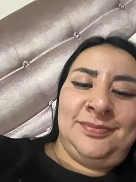 Snapshot of Abril_Luv chatting on 10, 7, 2026 Abril Luv online show from 10, 7, 2026