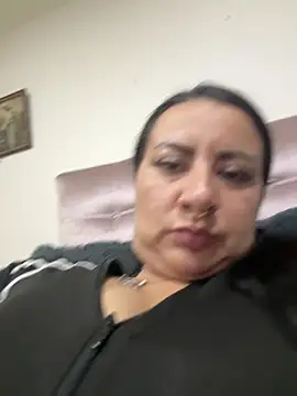 Abril Luv online show from 20, 3, 2026