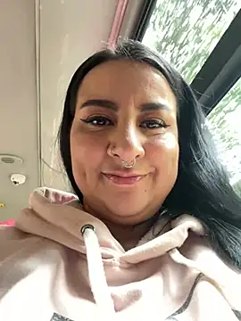 Snapshot of Abril_Luv chatting on 25, 6, 2026 Abril Luv online show from 25, 6, 2026
