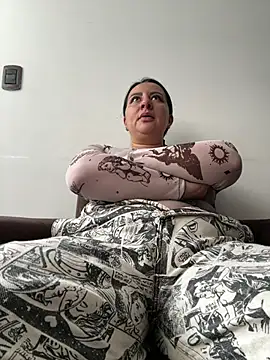 Snapshot of Abril_Luv chatting on 23, 7, 2026 Abril Luv online show from 23, 7, 2026