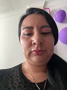 Snapshot of Abril_Luv chatting on 13, 5, 2026 Abril Luv online show from 13, 5, 2026