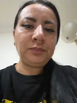 Abril Luv online show from 19, 3, 2026