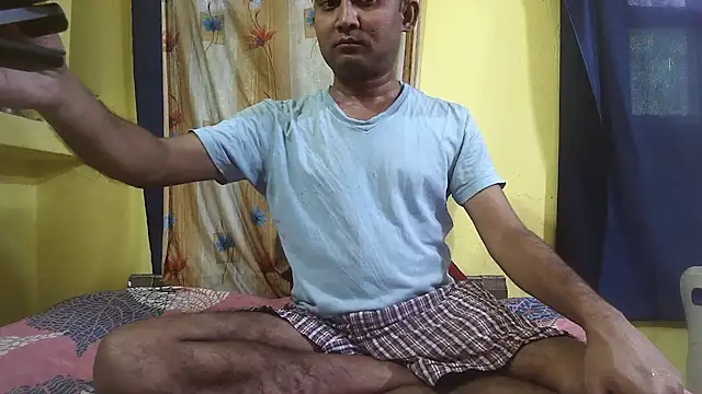 Snapshot of Cute_boy2000 chatting on 2, 3, 2025 Cute boy2000 online show from 2, 3, 2025