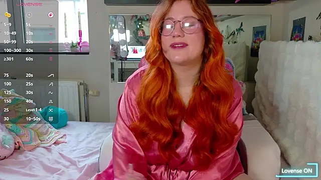 Snapshot of FluffyRainbowKity chatting on 15, 5, 2026 FluffyRainbowKity online show from 15, 5, 2026
