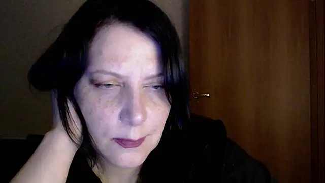 Snapshot of Mirabelle_Sweet chatting on 6, 6, 2026 Mirabelle Sweet online show from 6, 6, 2026