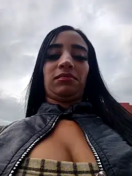  nathaly sweet online show from 18, 4, 2026