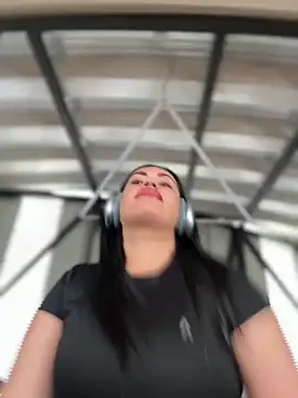 andra rose online show from 13, 4, 2026