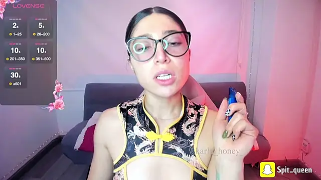 Spit queen online show from 14, 3, 2026