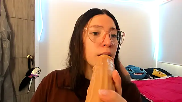 Spit queen online show from 10, 1, 2025