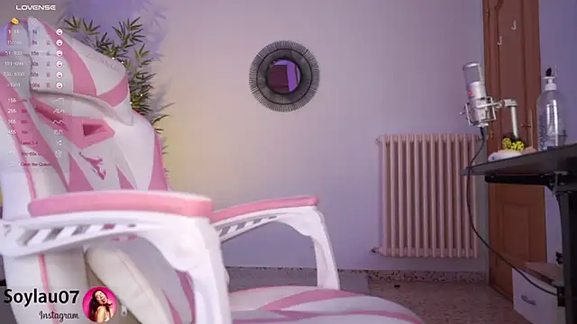 imjess01 online show from 19, 2, 2025